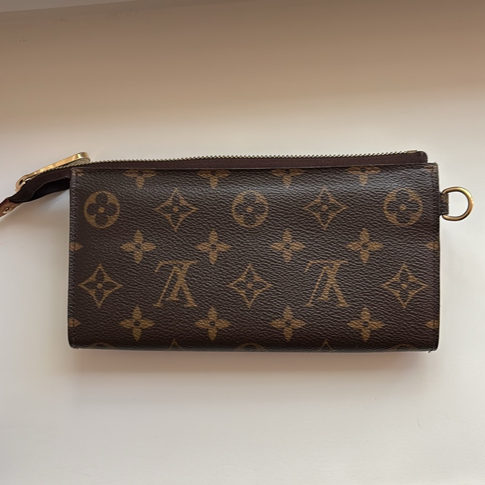Louis Vuitton Wallet Portefeuille Astrid - Picture 5 of 12